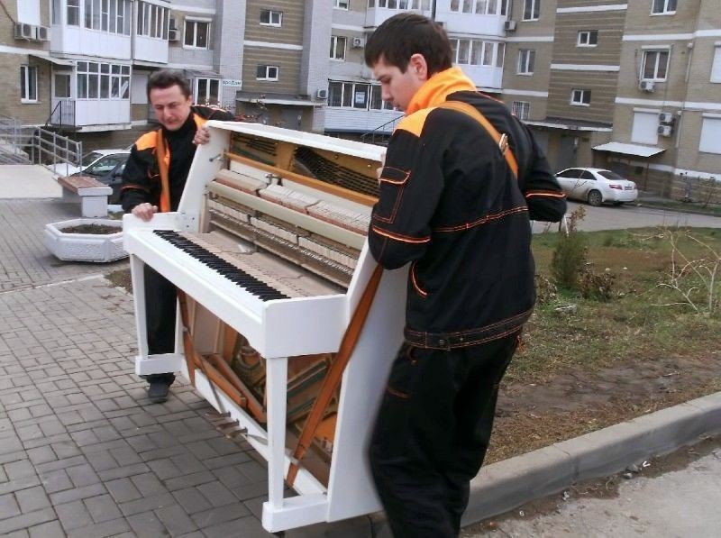 Перевозка пианино и рояля в Мирном — цена от 809 руб., грузчики, упаковка — Мастер24